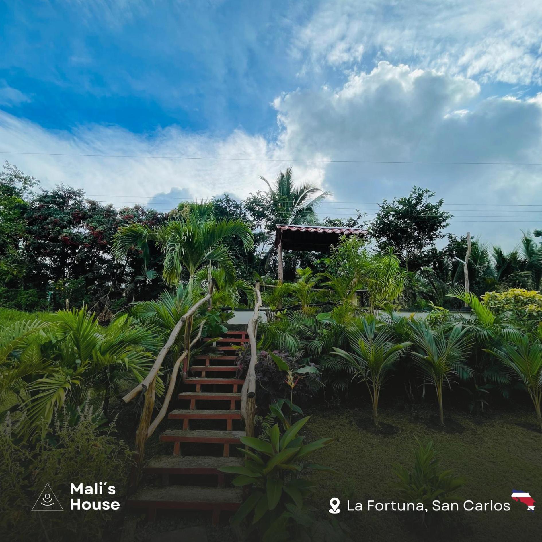 Hotel Mali'S House La Fortuna Exteriér fotografie